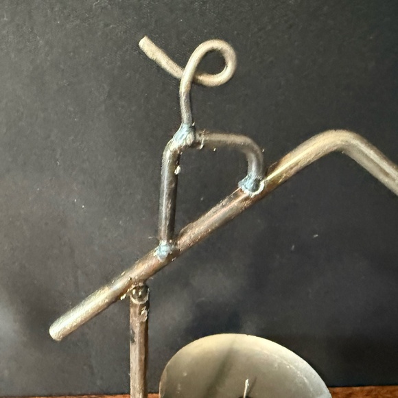 Metal House with Smoking Chimney Candle Holder - Picture 4 of 9